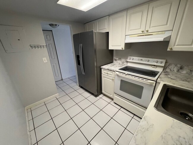 Building Photo - 8307 SW 142nd St