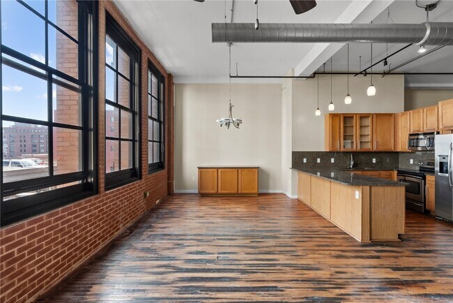 Building Photo - 1520 Washington Ave