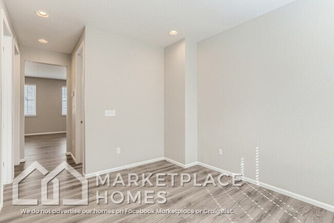 Building Photo - 27003 E Archer Ave