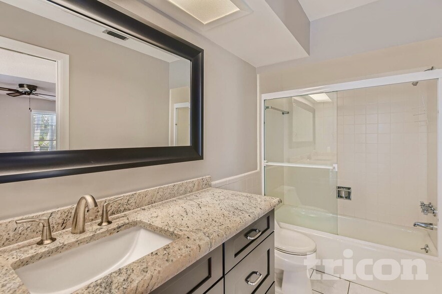 Building Photo - 1866 Belleair Rd