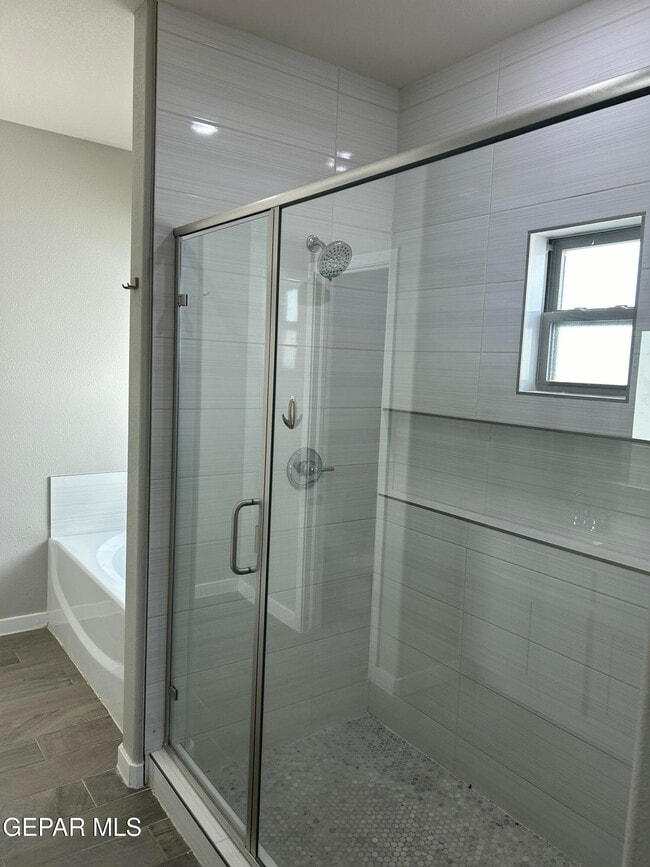 Building Photo - 10608 Hidden Palm Pl