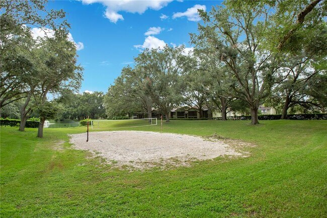 Building Photo - 320 Black Oak Ct