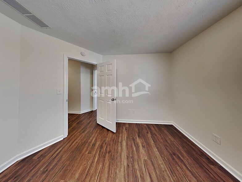 Building Photo - 3551 Stephens Creek Pl