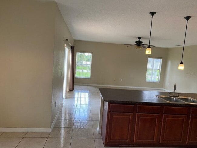 Building Photo - 2299 Rock Dr