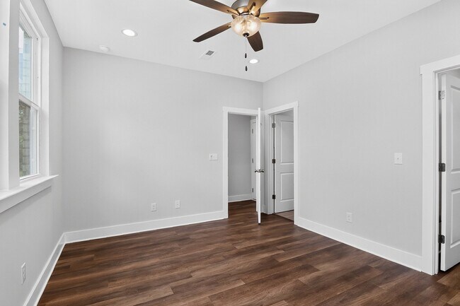 Building Photo - 416 Nathaniel Wy