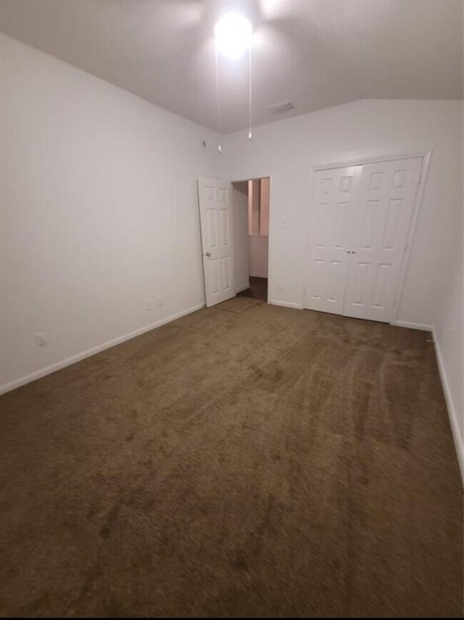 Building Photo - 10127 Twila Springs Ct