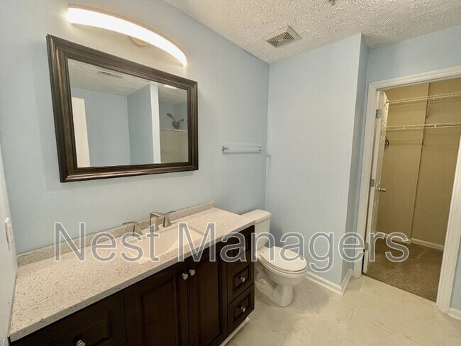 Building Photo - 350 Bubble Creek Ct