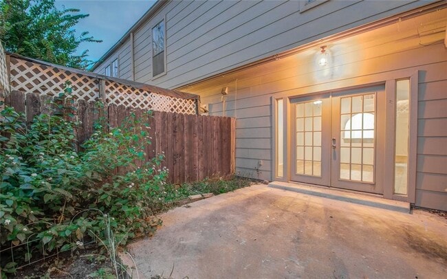 Building Photo - 14703 Barryknoll Ln