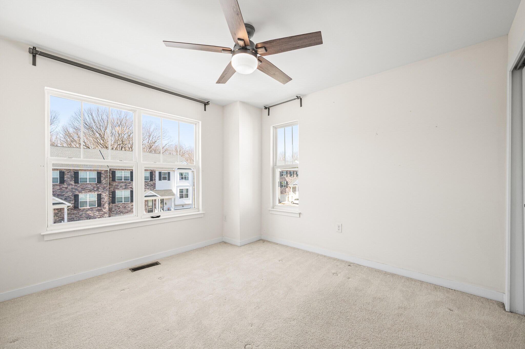 Building Photo - 1857 Boulder Dr