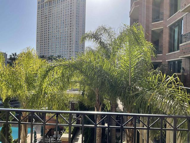 Building Photo - 500 W Harbor Dr