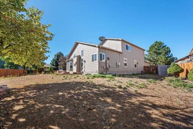 Building Photo - 2258 S Gibralter Way