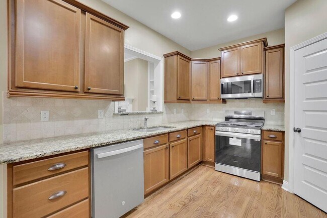 Building Photo - 8105 Majors Glen Ct
