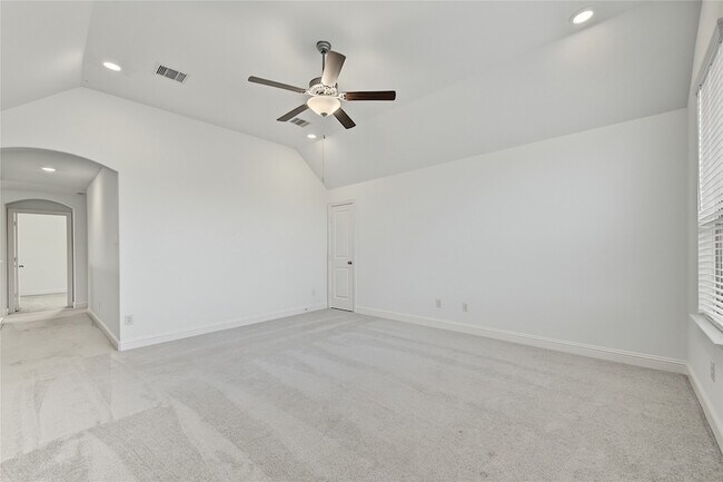 Building Photo - 4802 Albany Shores Ln