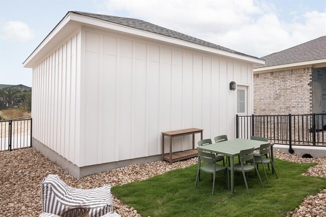 Building Photo - 8350 US-290