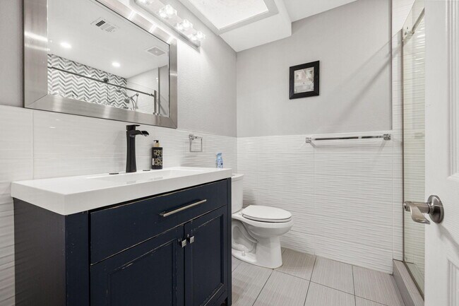 Building Photo - 31115 Whispering Palms Trail