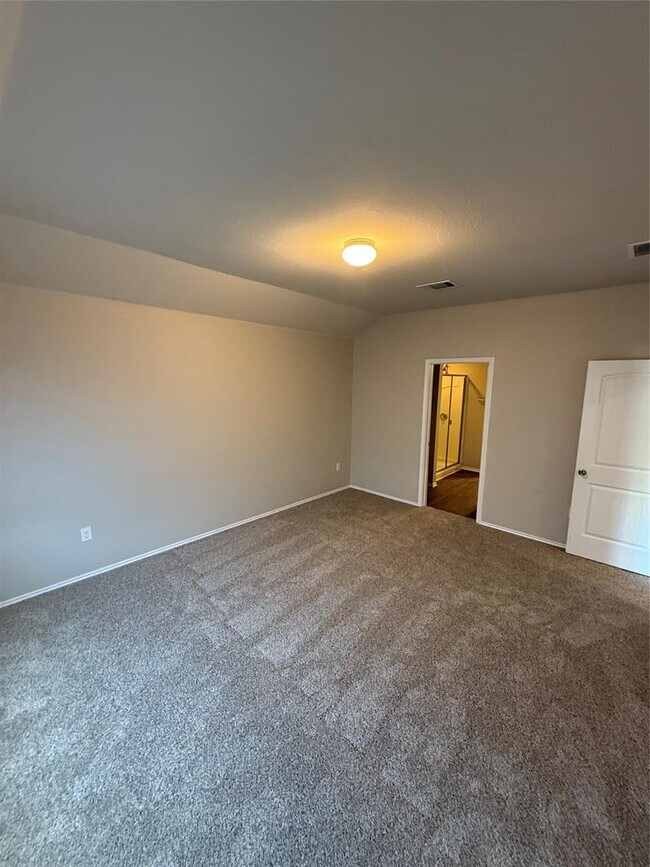 Building Photo - 13105 Brahmin Dr