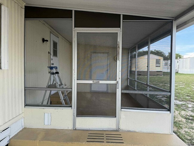 Building Photo - 16916 Bachmann Ave