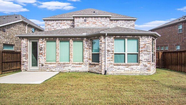 Building Photo - Beautifully Crafted 4-3.5-2.5 in Irving!