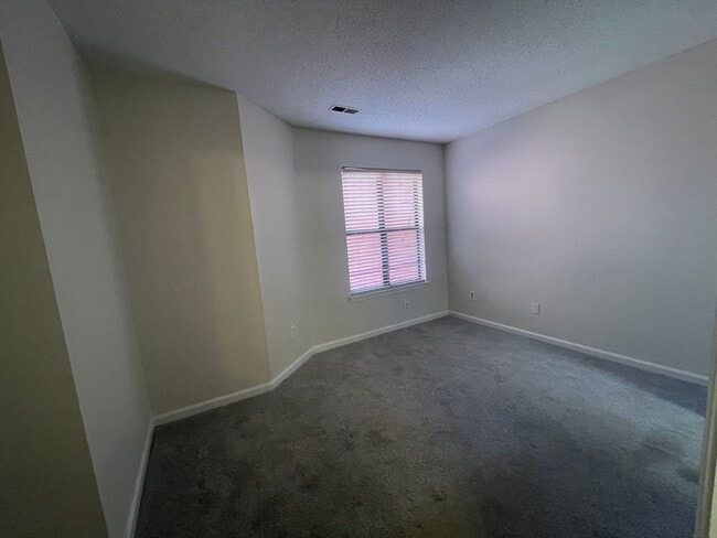 Building Photo - Kempsville Lake