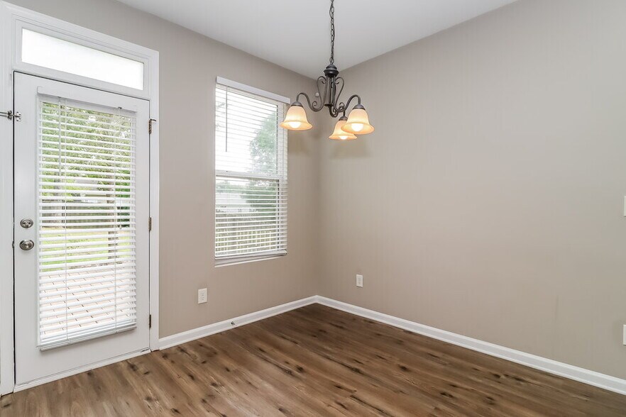 Building Photo - 7034 Advocator Ln