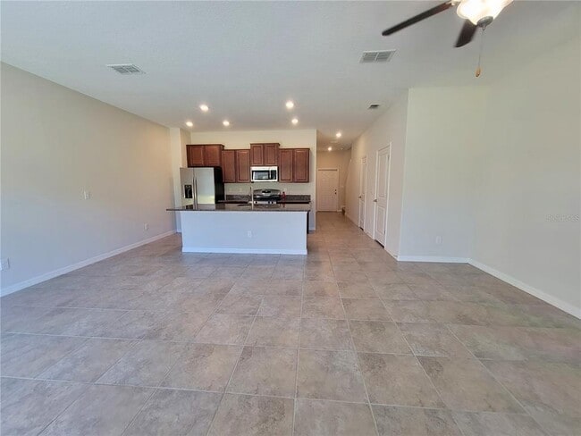 Building Photo - 16922 Red Brick Ln