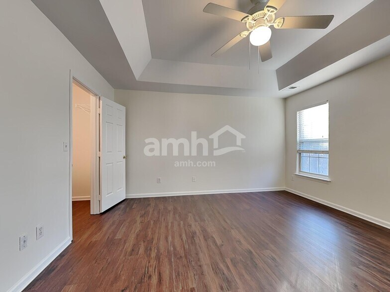 Building Photo - 13724 Bluffton Ct