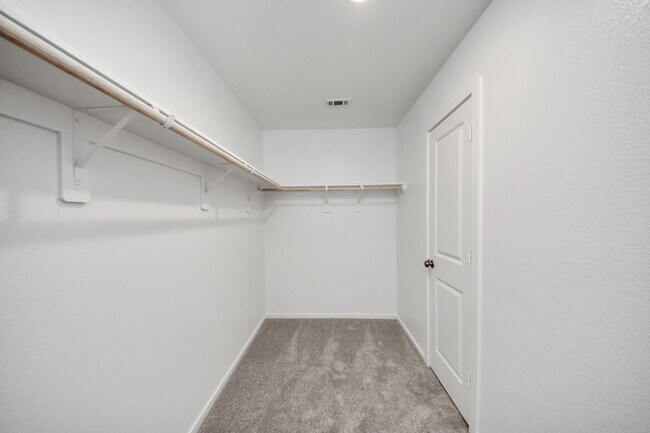 Building Photo - 3052 Dawn Sound Dr