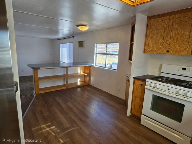 Building Photo - 419 W Golden Ave