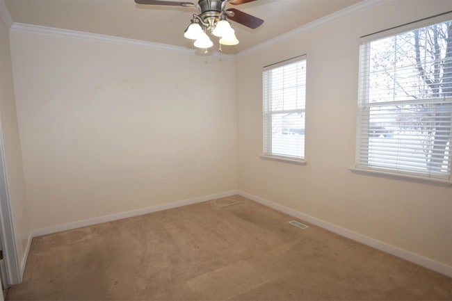 Building Photo - 1040 N 130 W
