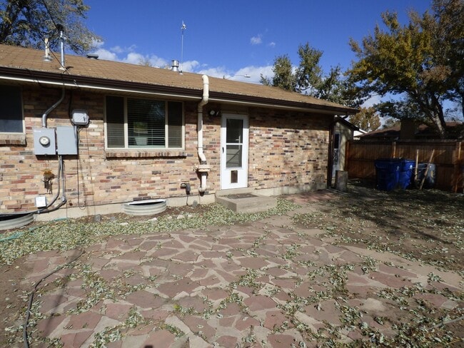Building Photo - BRICK RANCH, FINISHED BASEMENT, CORNER LOT...