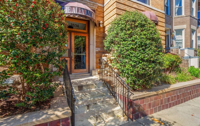 Building Photo - 3534 10th St NW