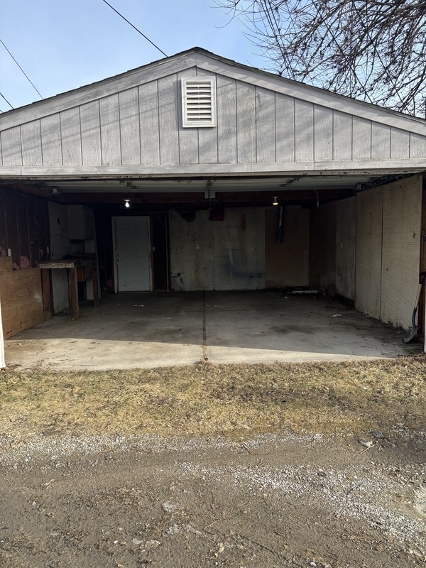 Building Photo - 1520 Fort Park Blvd