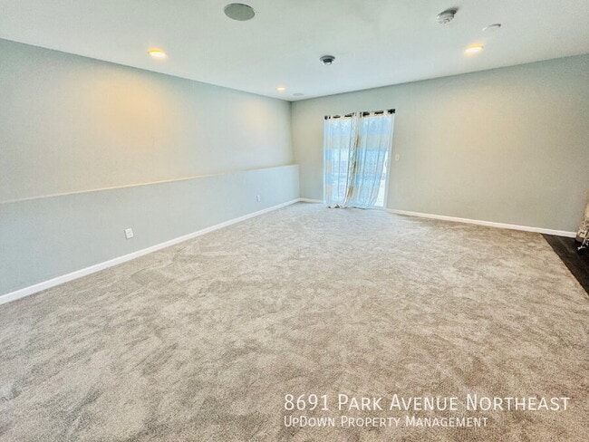 Building Photo - 8691 Park Ave NE