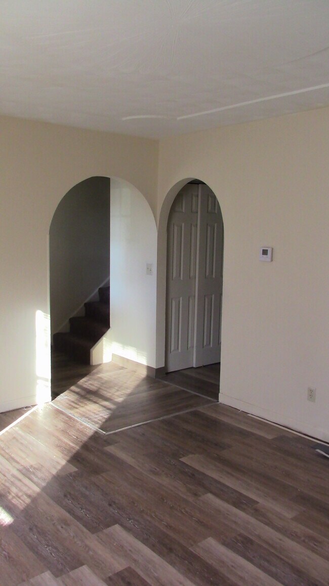 Building Photo - 3089 Hatfield Ct