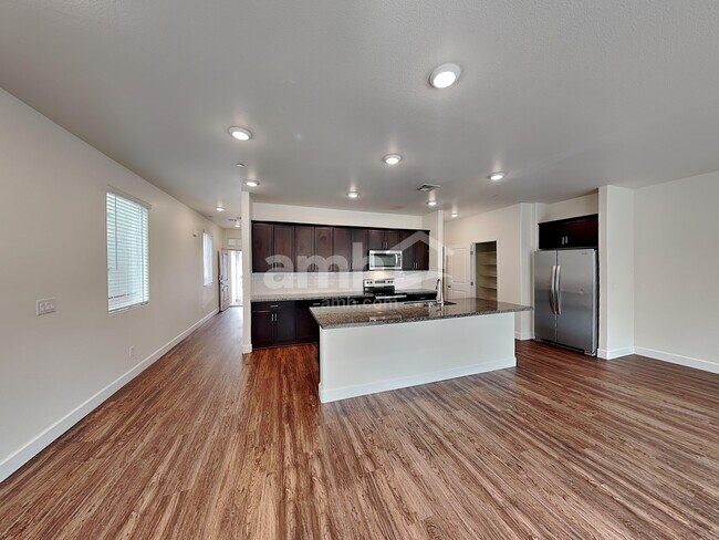 Building Photo - 81 Foxridge Swings Ln