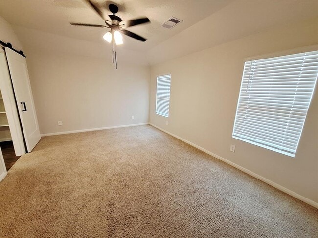 Building Photo - 1327 Camden Ln