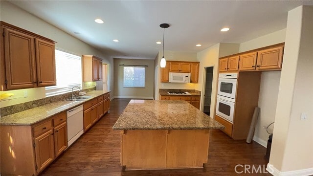 Building Photo - 38265 Birch Ct