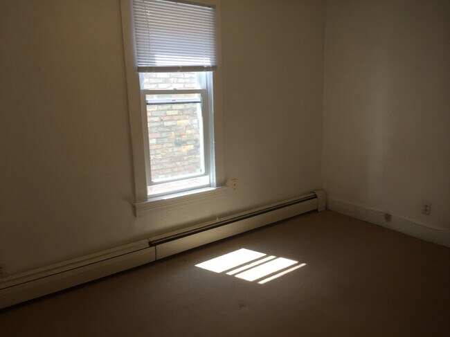 Building Photo - 1713 Jefferson St