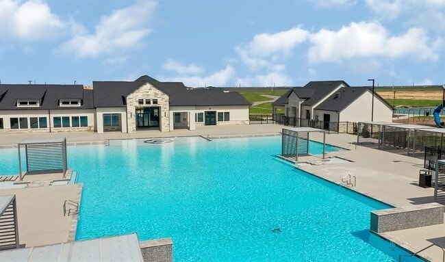 Building Photo - 31510 Chippenham Colony Ct