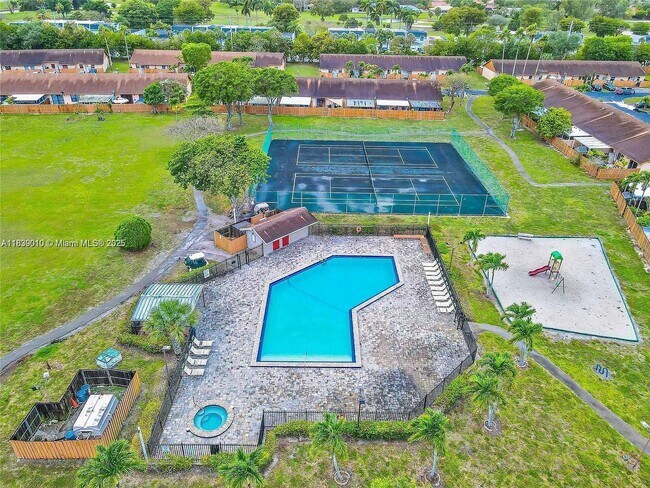 Building Photo - $3,250MONTHLY;6713 NW 188TH HIALEAH, FL