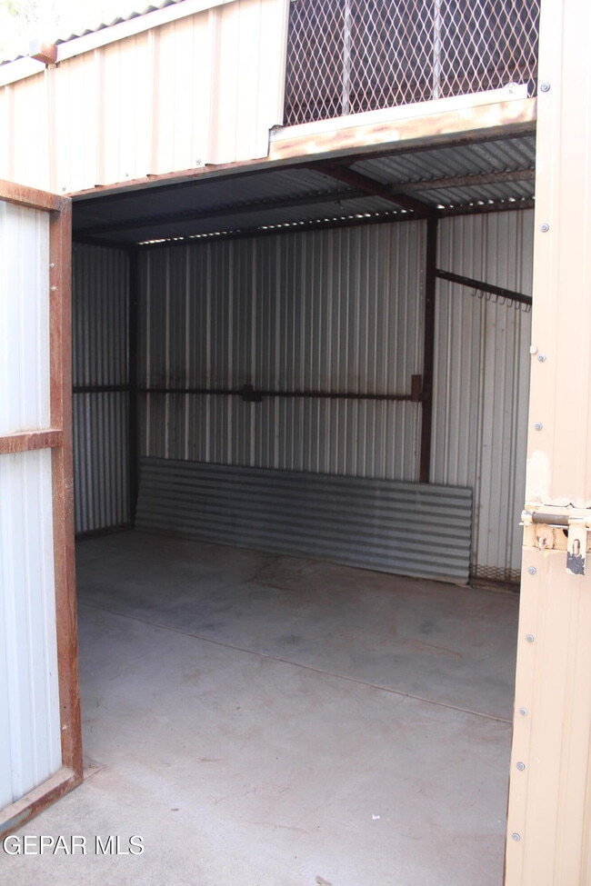 Building Photo - 11654 Carlos Moran Ct