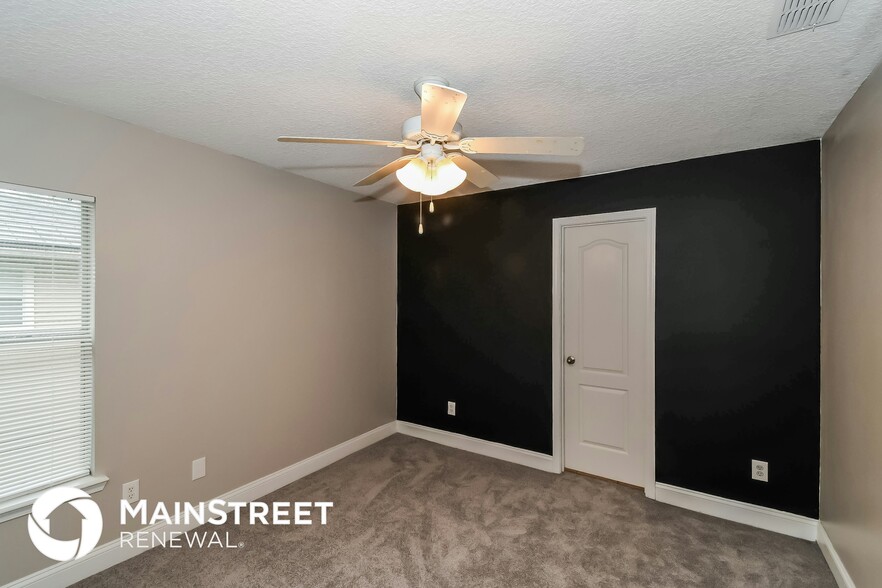 Building Photo - 8125 Cahoon Dr W