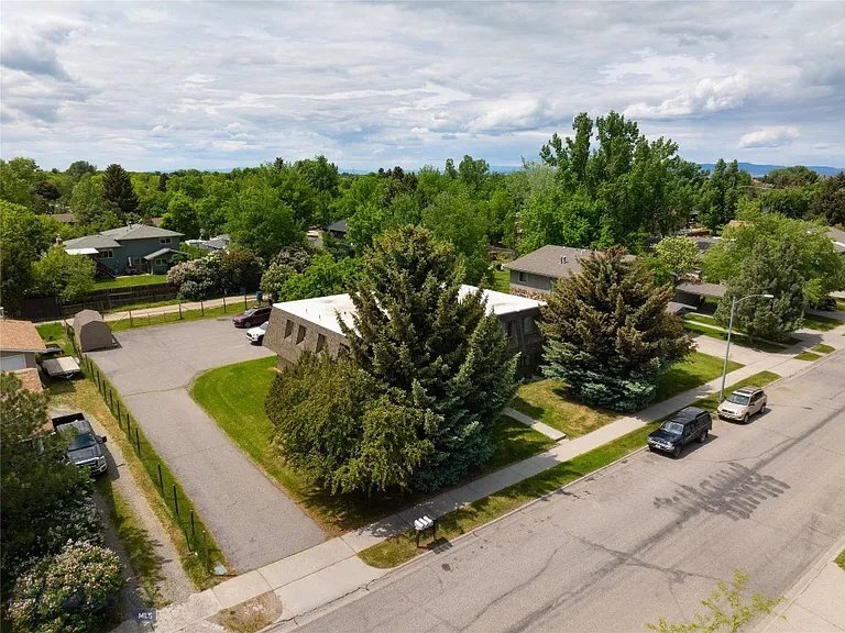 Building Photo - 405 N 16th Ave