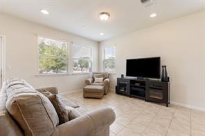 Building Photo - 1001 Zodiac Ln