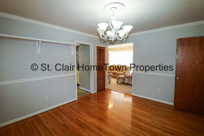 Building Photo - Ragland Rental