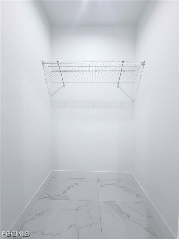 Building Photo - 312 Rosanna Ave