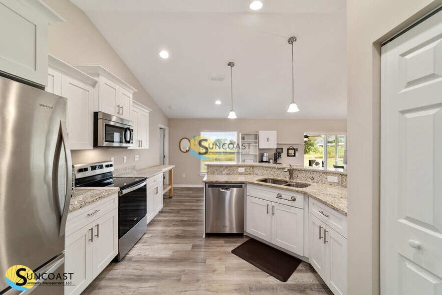 Building Photo - 169 Juniper Way