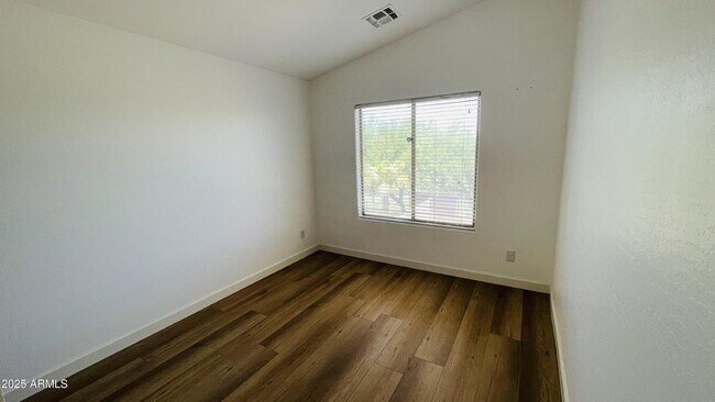 Building Photo - 20475 N Herbert Ave
