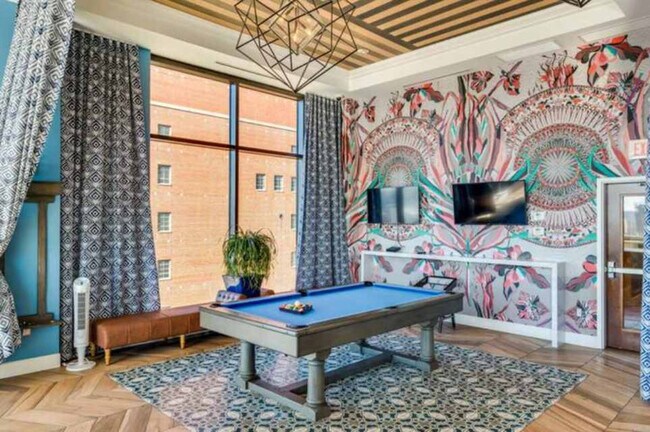 Building Photo - 309 Vine St