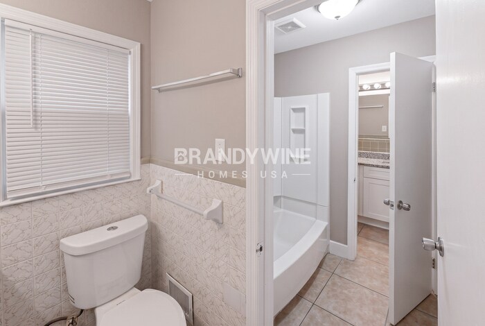 Building Photo - 6232 Lance Ln